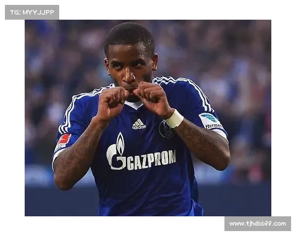 法尔范在沙尔克04的战术角色与场上特点分析