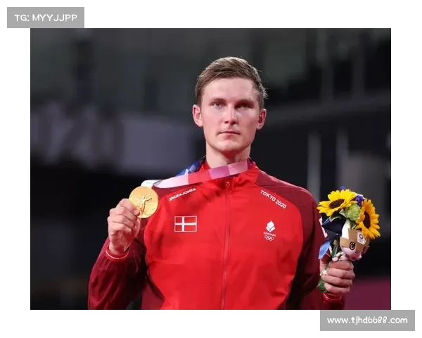 安赛龙在韩国公开赛反手抽球精彩得分引领比赛高潮展现绝佳技术实力