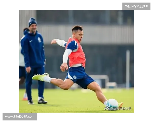 拉齐奥蓝鹰新战术突破助力球队提升竞争力迎接更高挑战 拉齐奥蓝鹰新战术突破助力球队提升竞争力迎接更高挑战